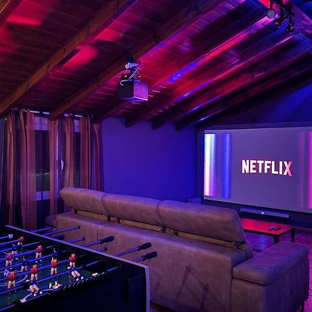Chalet El Parral - Piscina Y Sala De Cine Malaga Ngoại thất bức ảnh